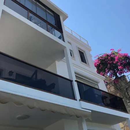 Dream House *